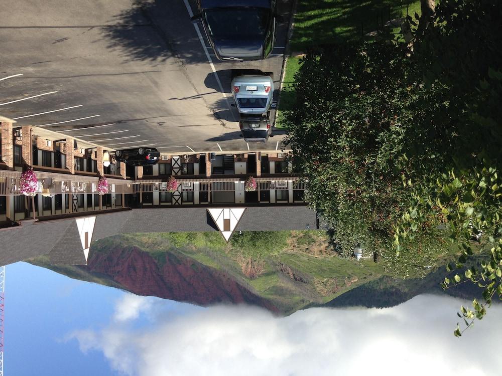 Silver Spruce Inn Glenwood Springs Exterior foto