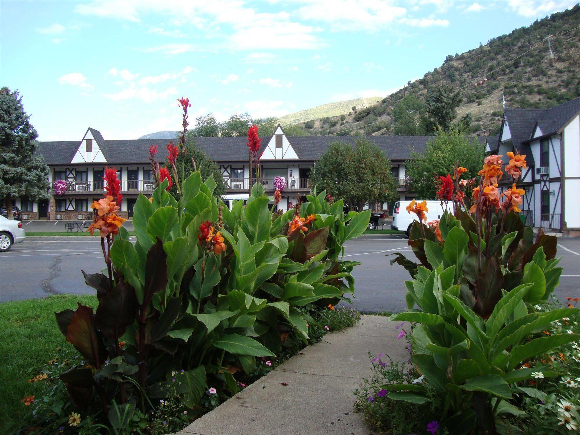 Silver Spruce Inn Glenwood Springs Exterior foto